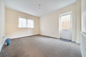 Lounge- click for photo gallery